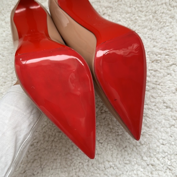 Christian Louboutin 'Kate' Pointed Toe Patent Leather Pump (39) - Picture 5 of 10